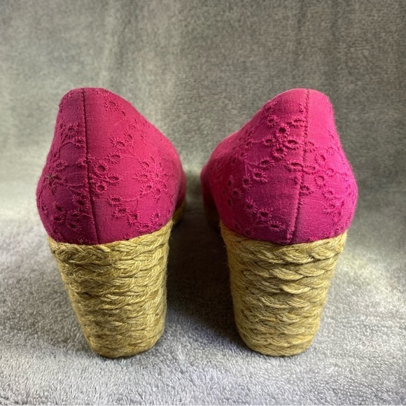 Chaps Pink‎ Wedge Shoes Women’s Size 9.5 Slip On - Picture 7 of 9